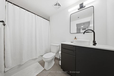 Photo 20 at TH1 - 127 Queen Street E, Yonge Corridor, Toronto