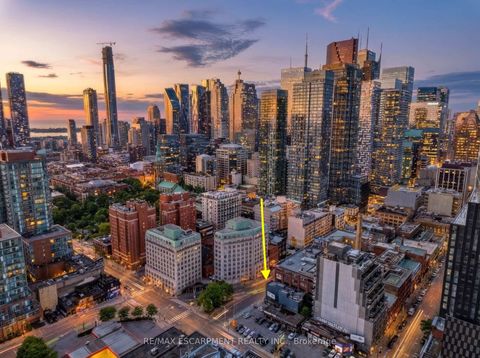 Photo 31 at TH1 - 127 Queen Street E, Yonge Corridor, Toronto