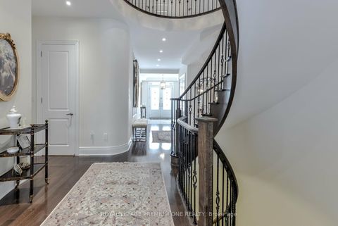 Photo 38 at 107 Headwind Boulevard, Vellore Village, Vaughan