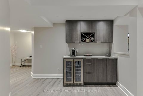 Photo 42 at 107 Headwind Boulevard, Vellore Village, Vaughan