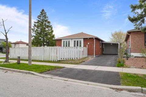 Photo 0 at 19 Shalom Crescent, Clairville, Toronto