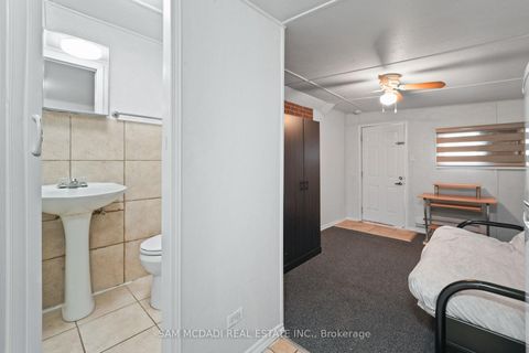 Photo 34 at 19 Shalom Crescent, Clairville, Toronto