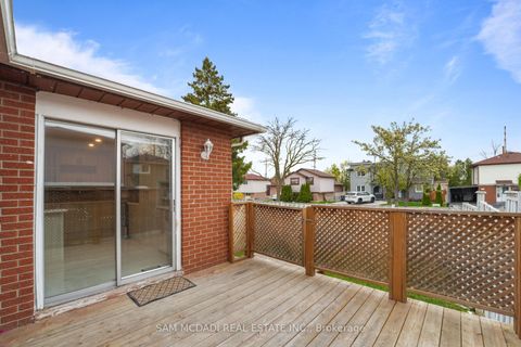 Photo 36 at 19 Shalom Crescent, Clairville, Toronto