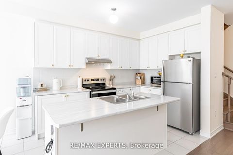 Photo 15 at 90 Singhampton Road, Kleinburg, Vaughan