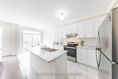 Photo 21 at 90 Singhampton Road, Kleinburg, Vaughan