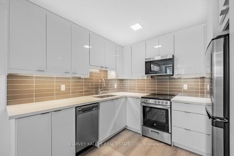 Photo 11 at 18 Cavell Avenue, Mimico, Toronto