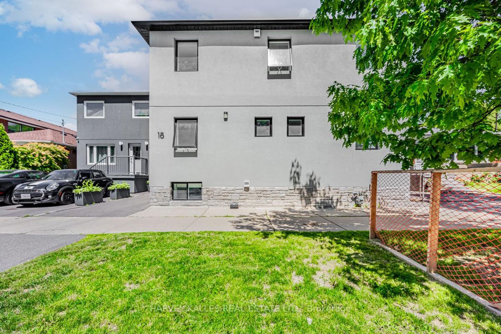18 Cavell Avenue, Mimico, Toronto 