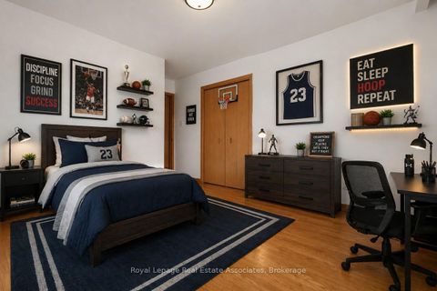 Photo 23 at 117 Harding Avenue, Amesbury, Toronto