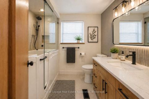 Photo 25 at 117 Harding Avenue, Amesbury, Toronto