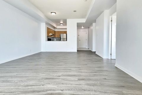 Photo 7 at 2322 - 230 Queens Quay W, Waterfront Communities C1, Toronto