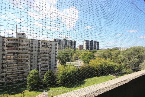 Photo 9 at 801 - 3380 Eglinton Avenue E, Scarborough Village, Toronto