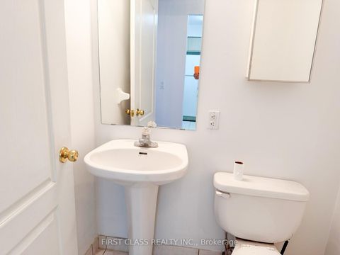 Photo 11 at 807 - 115 Omni Drive, Bendale, Toronto