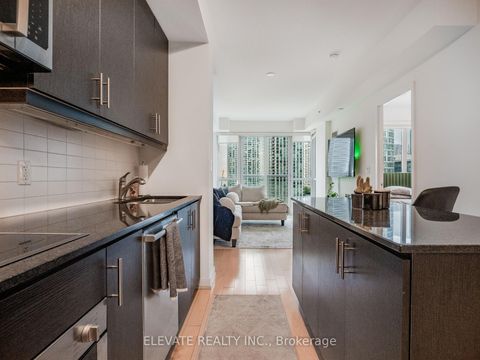 Photo 9 at 1009 - 1 The Esplanade, Waterfront Communities C8, Toronto