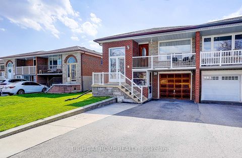 Photo 2 at 42 Franel Crescent, Humber Summit, Toronto