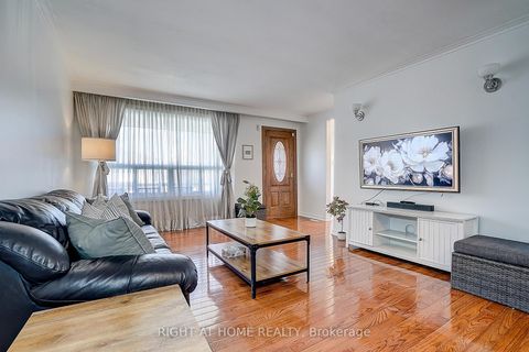 Photo 6 at 42 Franel Crescent, Humber Summit, Toronto