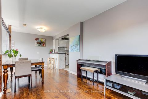 Photo 4 at 1281 Davenport Road, Junction, Toronto