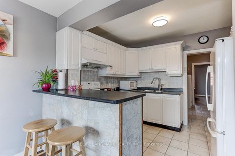 Photo 5 at 1281 Davenport Road, Junction, Toronto