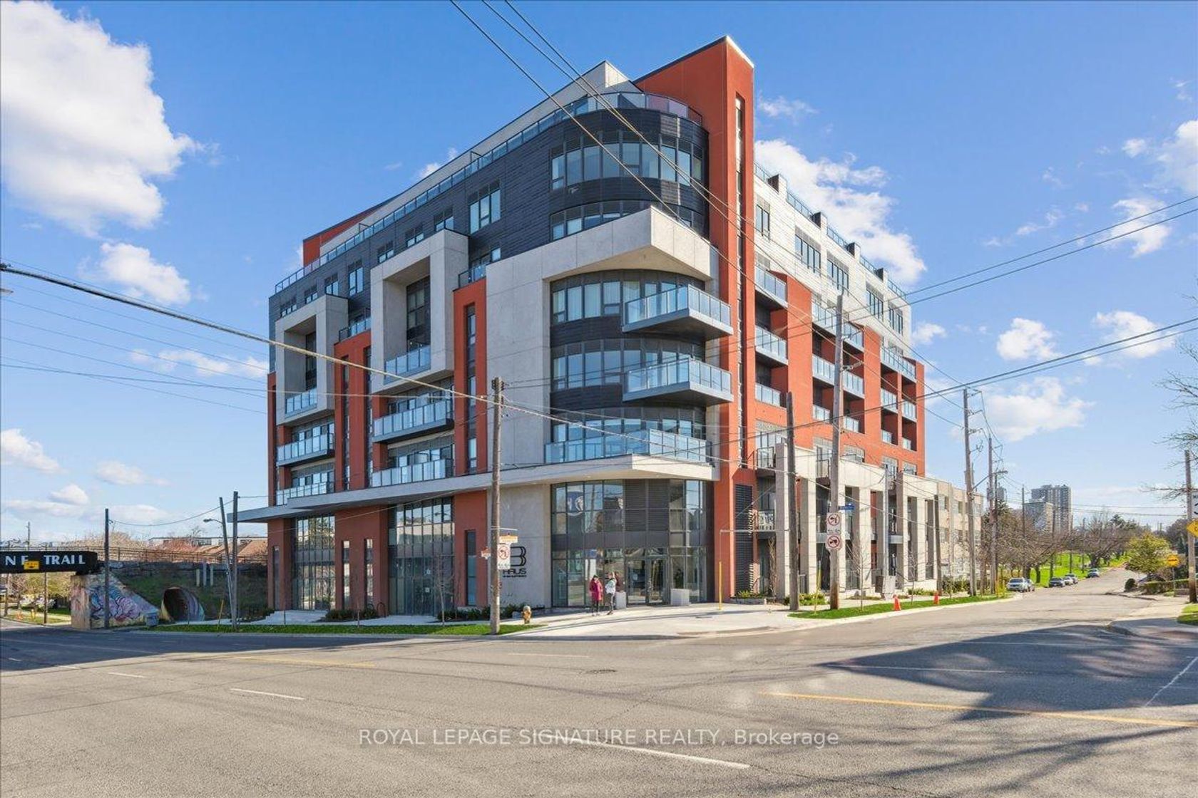 701 - 2433 Dufferin Street, Belgravia, Toronto photo 4