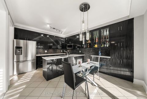 Photo 16 at 185 Regency View Heights, Rural Vaughan, Vaughan