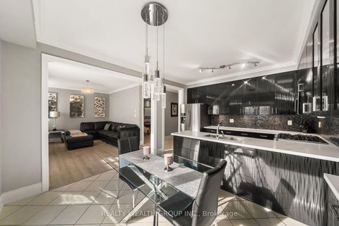Photo 17 at 185 Regency View Heights, Rural Vaughan, Vaughan