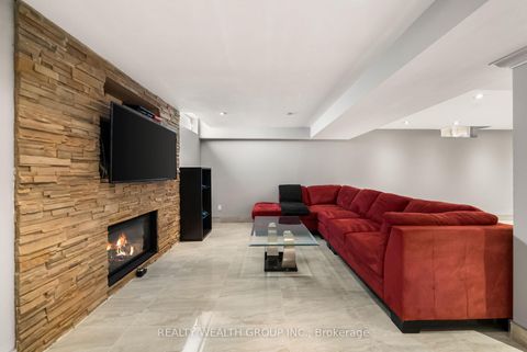 Photo 42 at 185 Regency View Heights, Rural Vaughan, Vaughan