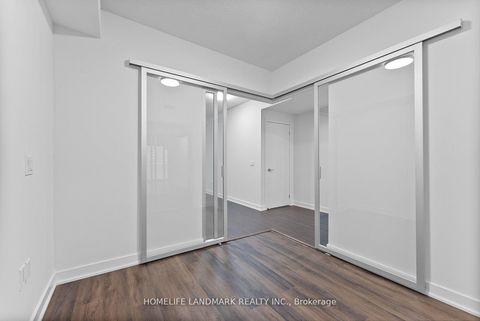 Photo 11 at 1129 - 230 Simcoe Street, Chinatown, Toronto