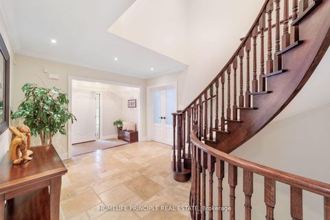 Photo 4 at 510 Westridge Drive, Kleinburg, Vaughan