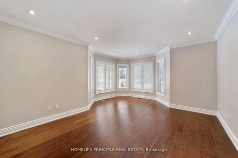 Photo 5 at 510 Westridge Drive, Kleinburg, Vaughan