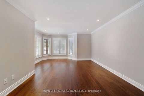 Photo 7 at 510 Westridge Drive, Kleinburg, Vaughan