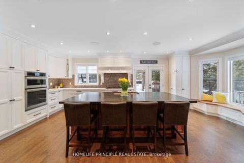 Photo 12 at 510 Westridge Drive, Kleinburg, Vaughan