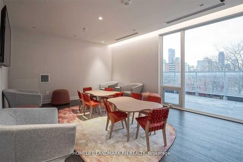 Photo 23 at 610 - 3 Gloucester Street, Yonge Corridor, Toronto