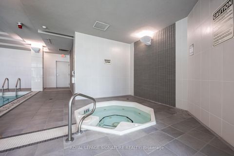 Photo 17 at 2103 - 19 Grand Trunk Crescent, Waterfront Communities C1, Toronto
