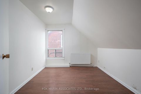 Photo 16 at 359 Crawford Street, Bellwoods, Toronto
