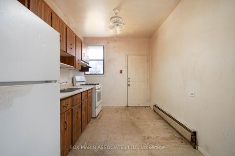 Photo 41 at 359 Crawford Street, Bellwoods, Toronto