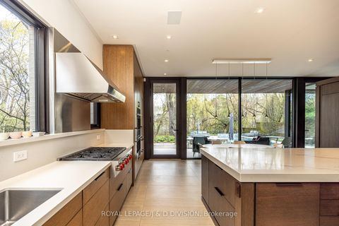 Photo 12 at 5 Brookfield Road, York Mills, Toronto