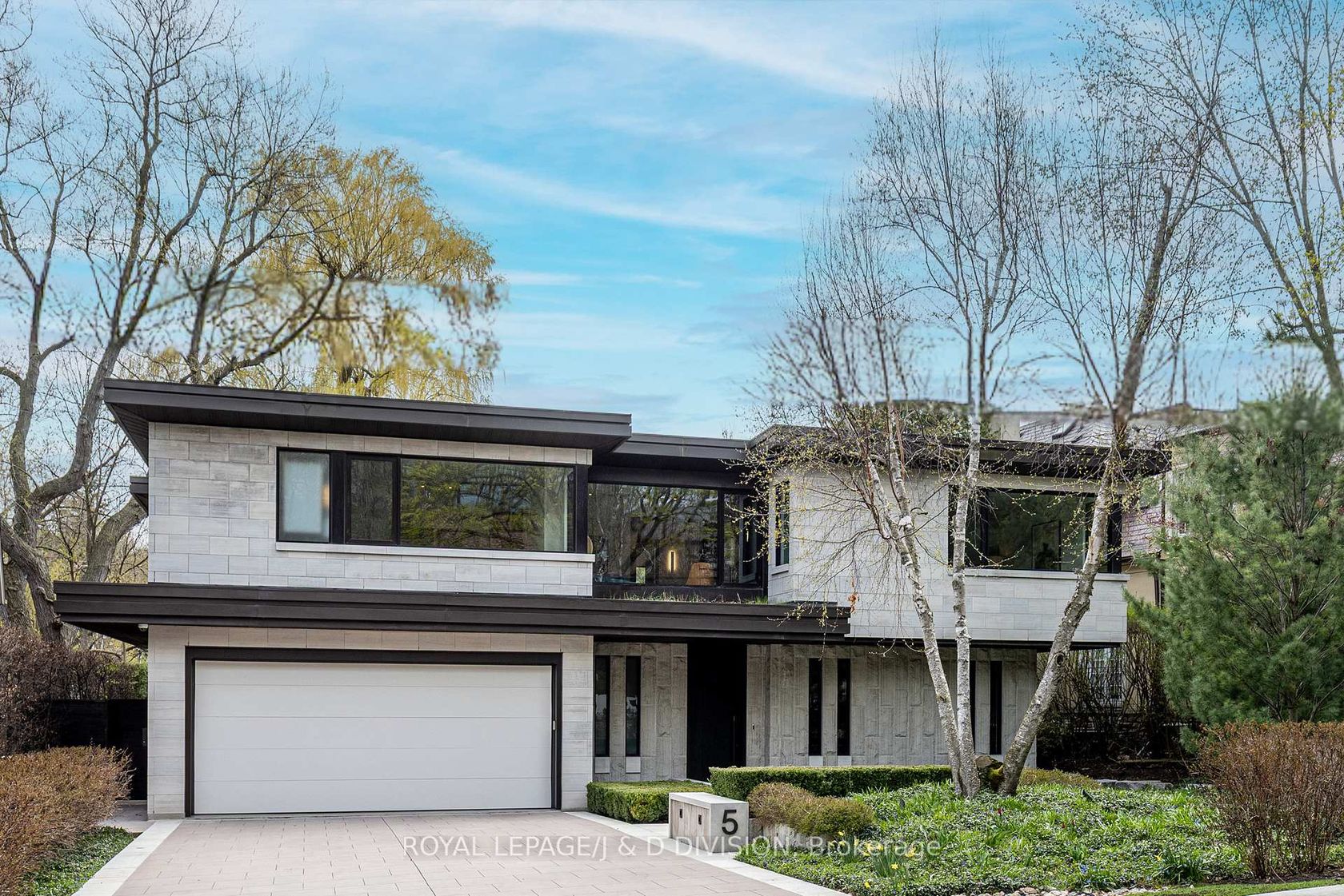 5 Brookfield Road, York Mills, Toronto photo number 2