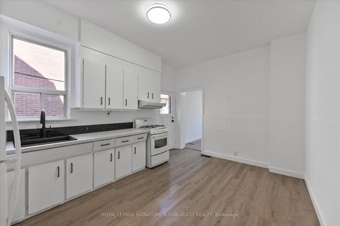 Photo 6 at 493 Ossington Avenue, Little Italy, Toronto