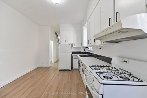 Photo 8 at 493 Ossington Avenue, Little Italy, Toronto