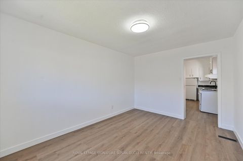 Photo 11 at 493 Ossington Avenue, Little Italy, Toronto