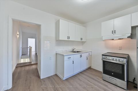 Photo 16 at 493 Ossington Avenue, Little Italy, Toronto