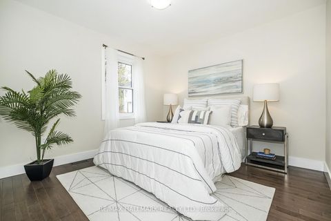 Photo 19 at 89 Scarborough Heights Boulevard, Cliffcrest, Toronto