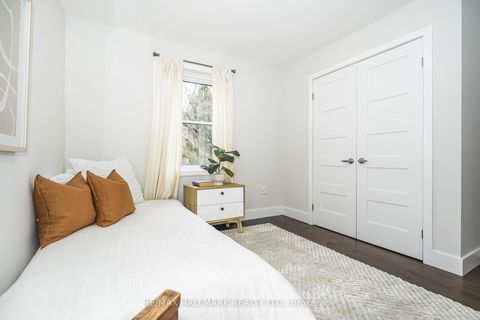 Photo 22 at 89 Scarborough Heights Boulevard, Cliffcrest, Toronto