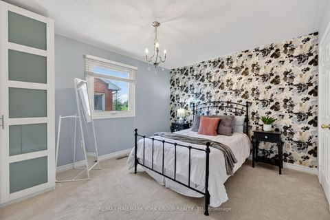 Photo 12 at 297 Alex Doner Drive, Glenway Estates, Newmarket