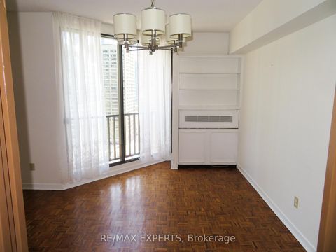 Photo 8 at 2233 - 33 Harbour Square, Waterfront Communities C1, Toronto