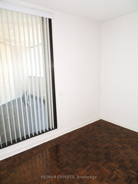 Photo 15 at 2233 - 33 Harbour Square, Waterfront Communities C1, Toronto