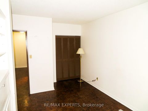 Photo 16 at 2233 - 33 Harbour Square, Waterfront Communities C1, Toronto