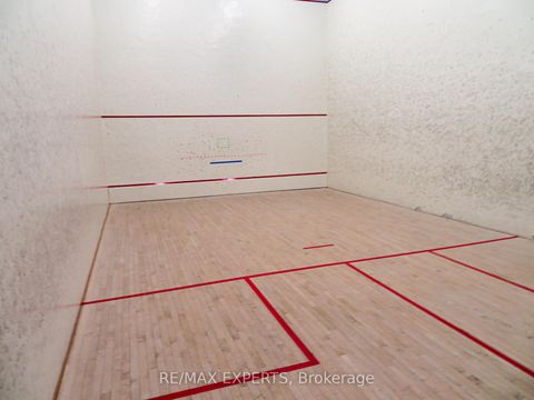 Photo 31 at 2233 - 33 Harbour Square, Waterfront Communities C1, Toronto
