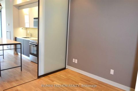 Photo 8 at 414 - 8 Dovercourt Road, Little Portugal, Toronto