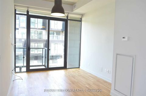 Photo 13 at 414 - 8 Dovercourt Road, Little Portugal, Toronto