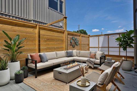 Photo 33 at 1169 Davenport Road, Wychwood, Toronto